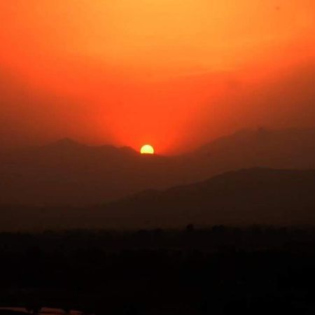 Rock City Resort Mingora ภายนอก รูปภาพ