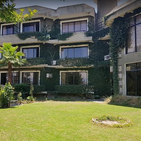 Rock City Resort Mingora ภายนอก รูปภาพ