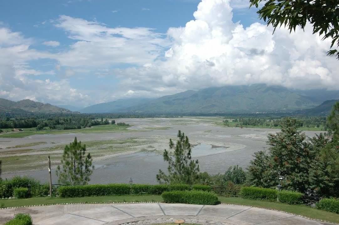 Rock City Resort Mingora ภายนอก รูปภาพ