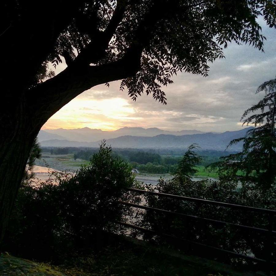 Rock City Resort Mingora ภายนอก รูปภาพ