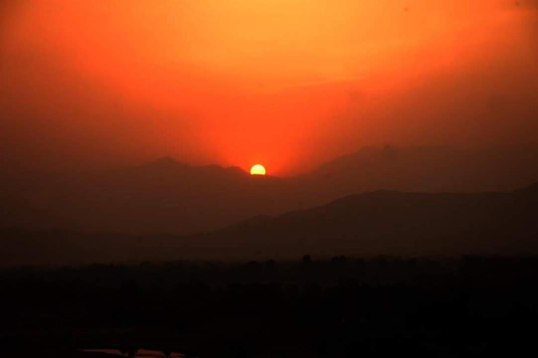 Rock City Resort Mingora ภายนอก รูปภาพ